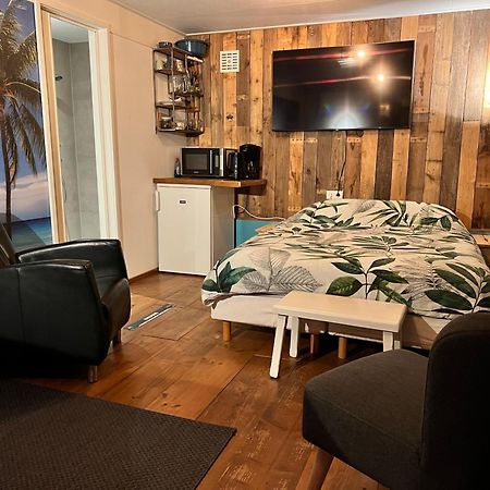 Beach House Met Badkamer, Boxspring & Airco Schoonebeek Buitenkant foto